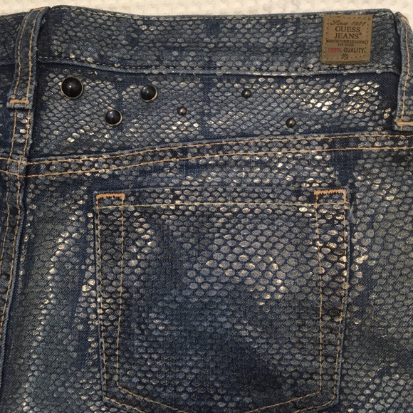 Guess Jeans mini skirt - Picture 4 of 5